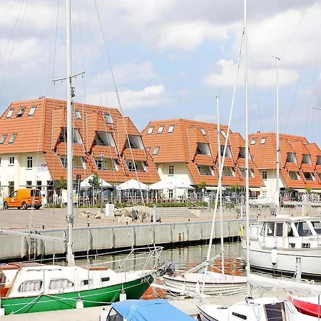 In Wiek Tatil Evi Wiek auf Rügen